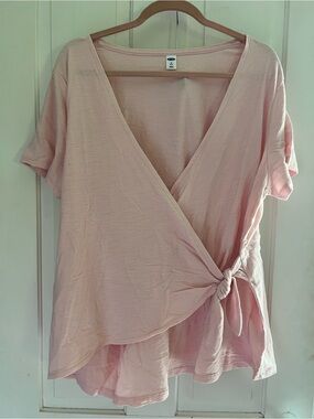 Old Navy Light Pink Wrap Tie Short Sleeve Blouse size 2XL